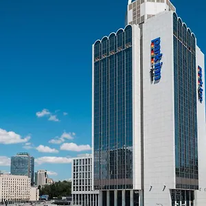 Park By Radisson Troyitska 4*, Kiev Ukrayna