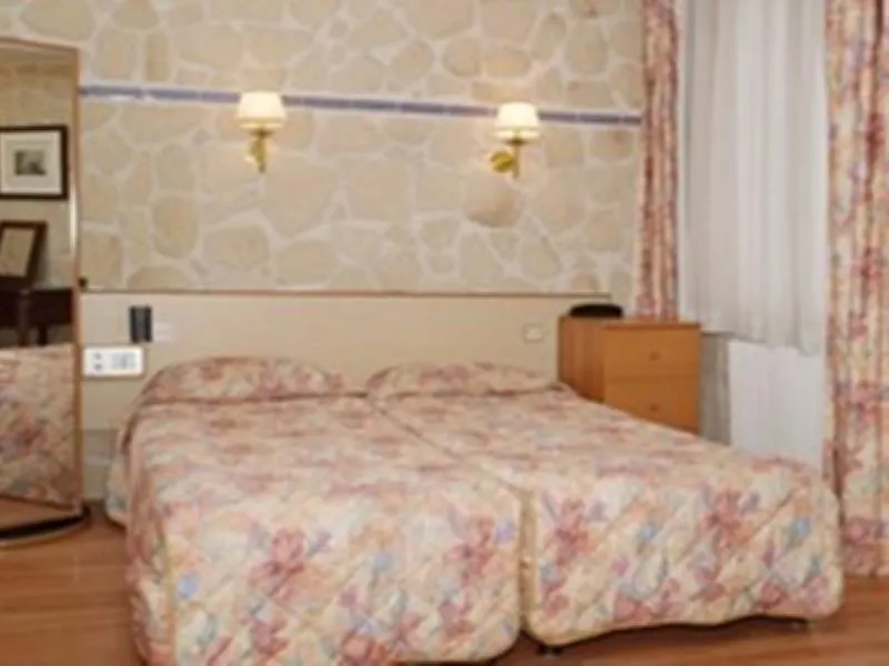 Hotel Hauteville Opera Paris Fransa